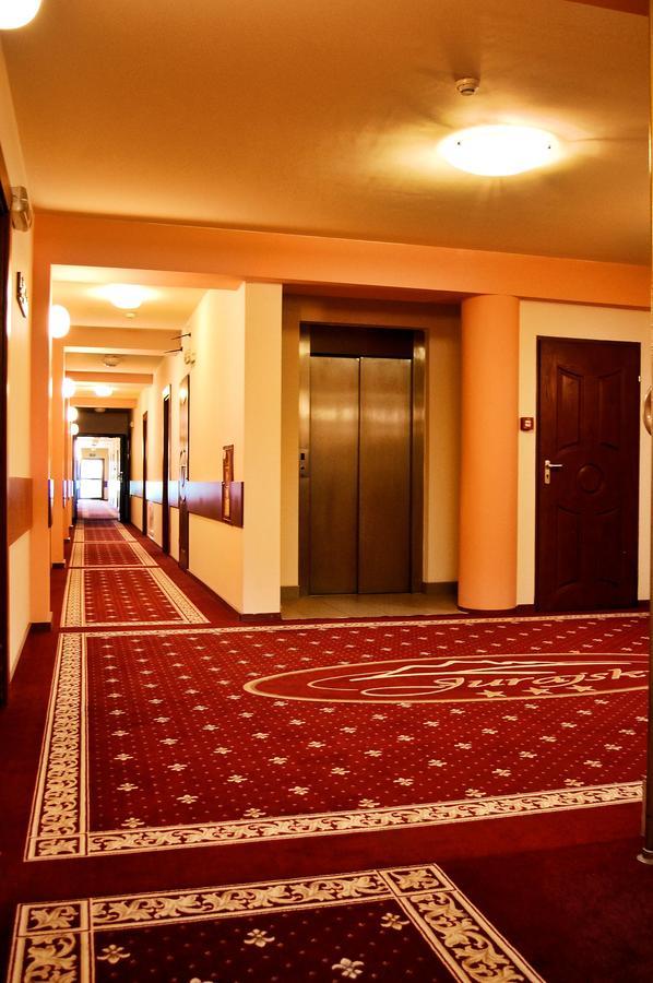 Hotel Jurajski Modlnica Eksteriør bilde